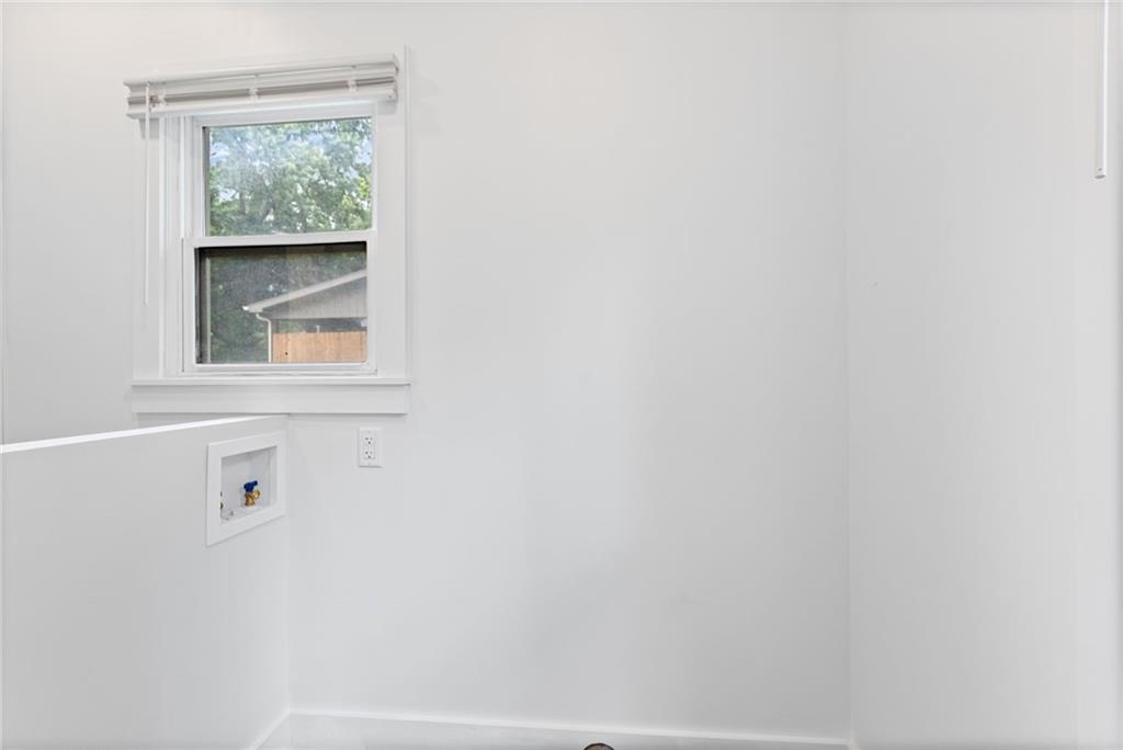 713 S Sycamore Street Property Photo 14