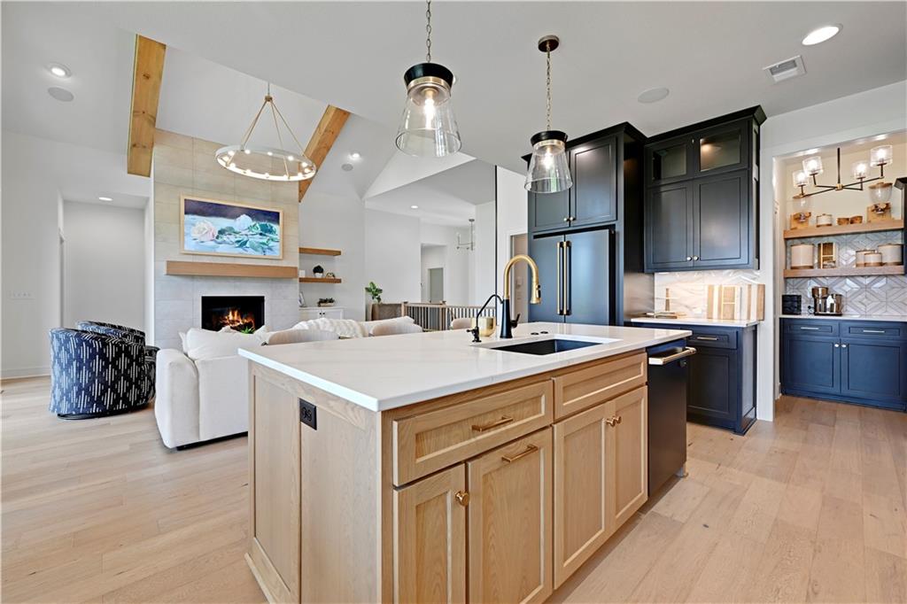 24991 W 98th Place Property Photo 16