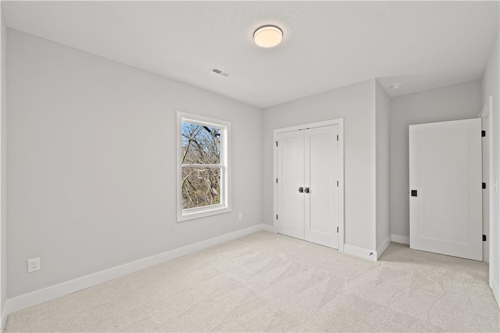 25995 W 140th Street Property Photo 21