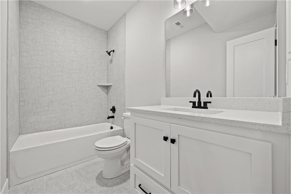25995 W 140th Street Property Photo 22