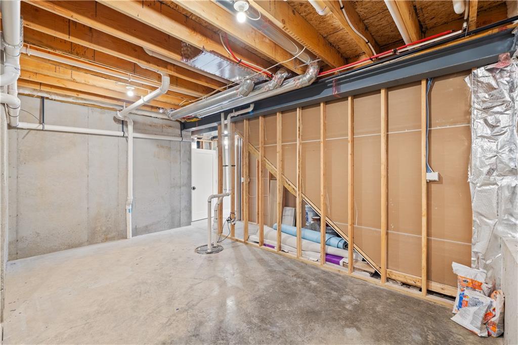 25995 W 140th Street Property Photo 23