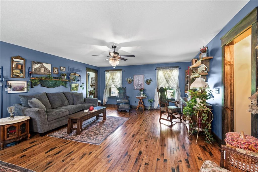 8686 Se 69 Highway Property Photo 29