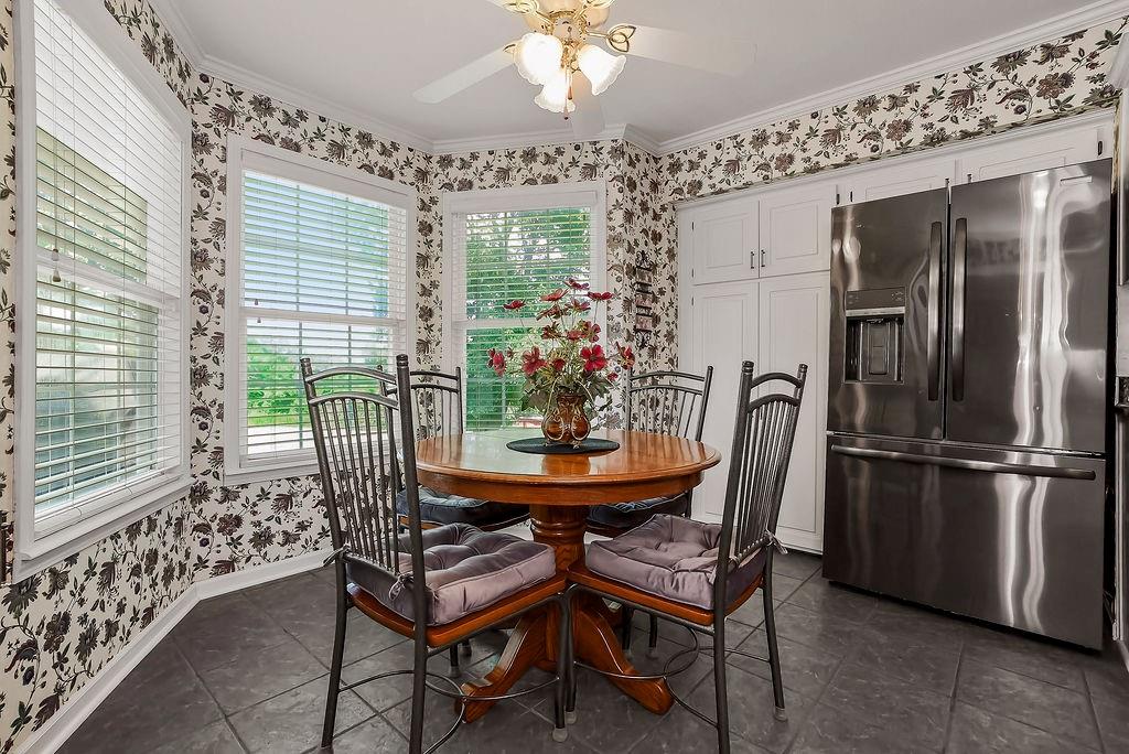 5973 Ogg Road Property Photo 19