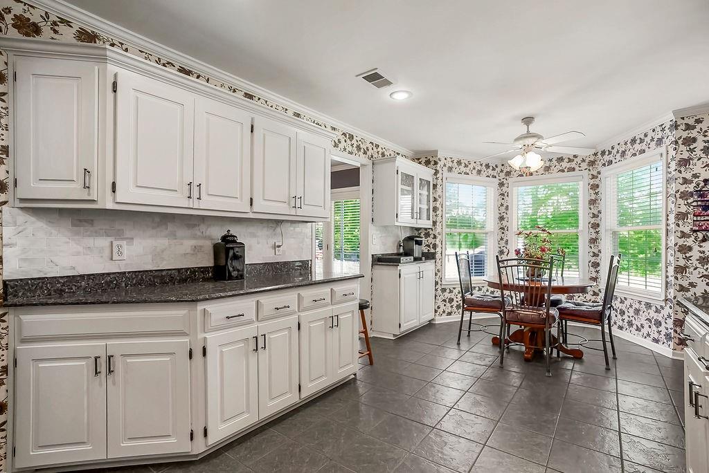 5973 Ogg Road Property Photo 21