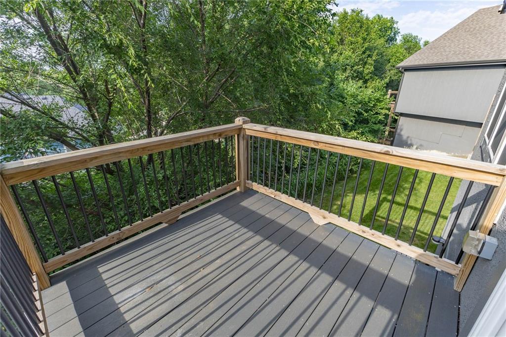21696 W 123 Terrace Property Photo 37