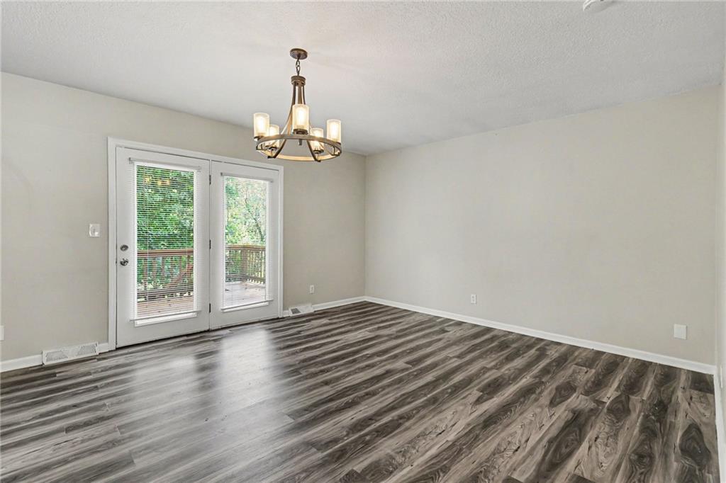 7601 E 76th Street Property Photo 5