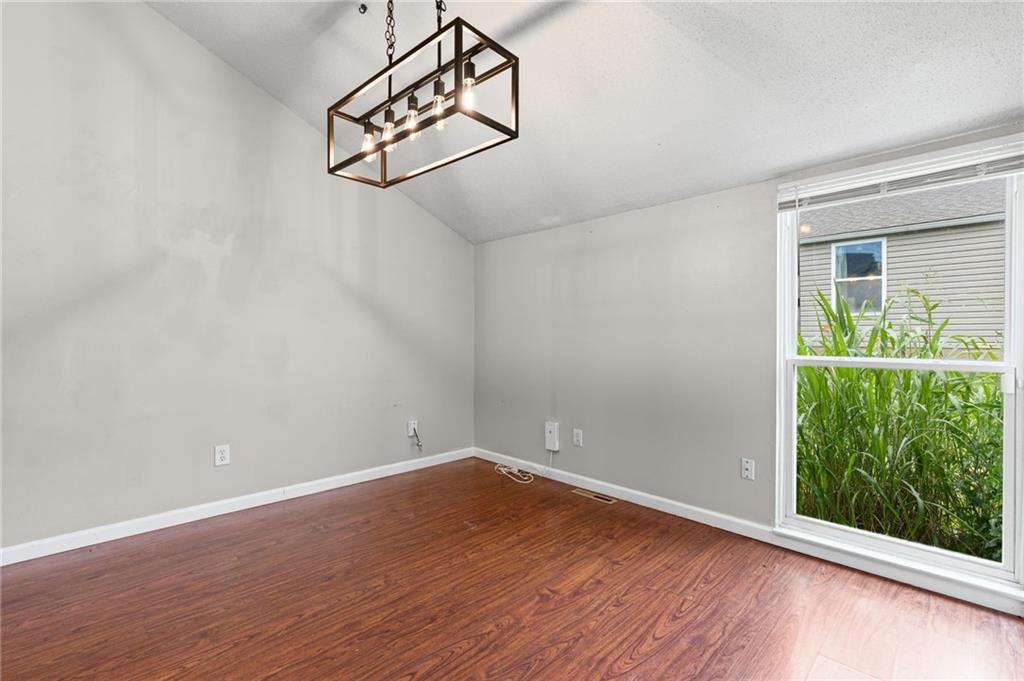 11230 College Avenue Property Photo 11