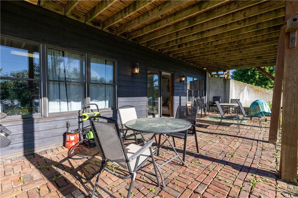 20449 N Us 169 Highway Property Photo 10