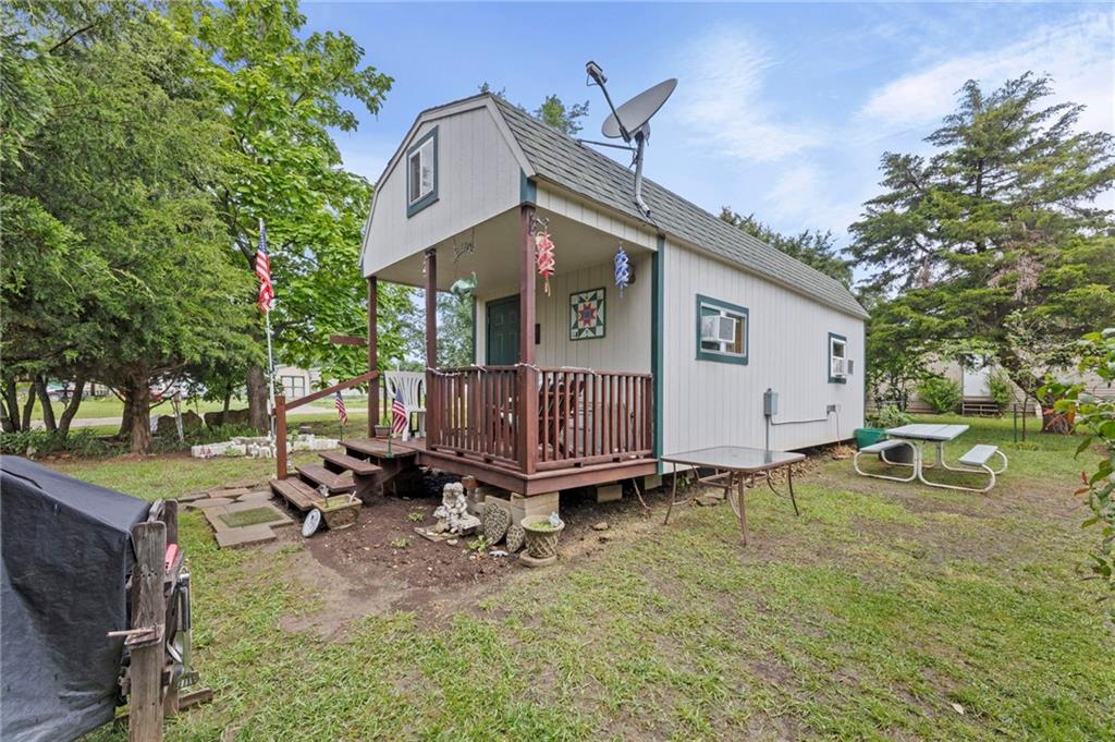 24-28 Hackberry Road Property Photo 3