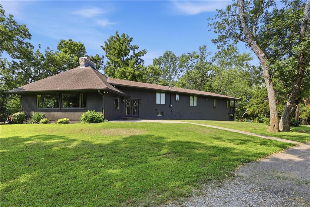 19260 S Hedge Lane Property Photo 1