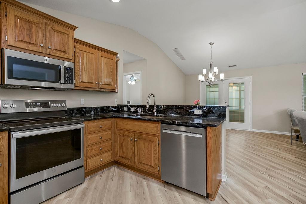 16705 Freeman Drive Property Photo 13