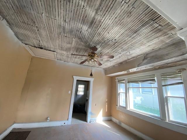 4011 King Hill Avenue Property Photo 11