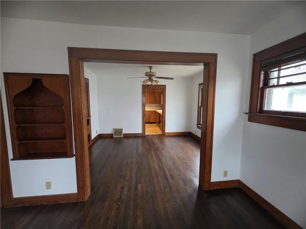 1106 Pacific Avenue Property Photo 6