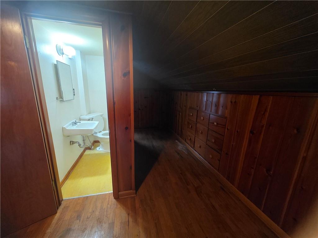 1106 Pacific Avenue Property Photo 11