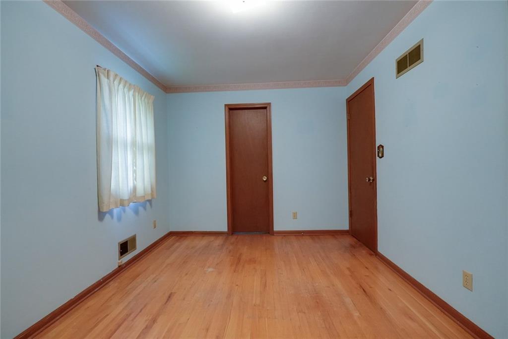 11016 Stark Avenue Property Photo 11