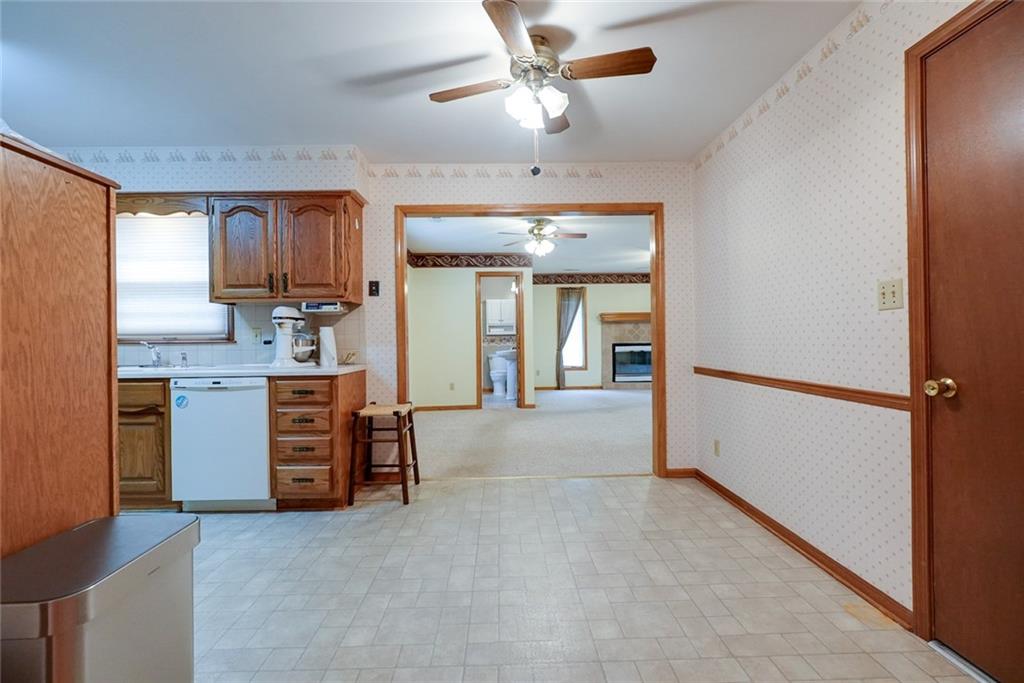11016 Stark Avenue Property Photo 12