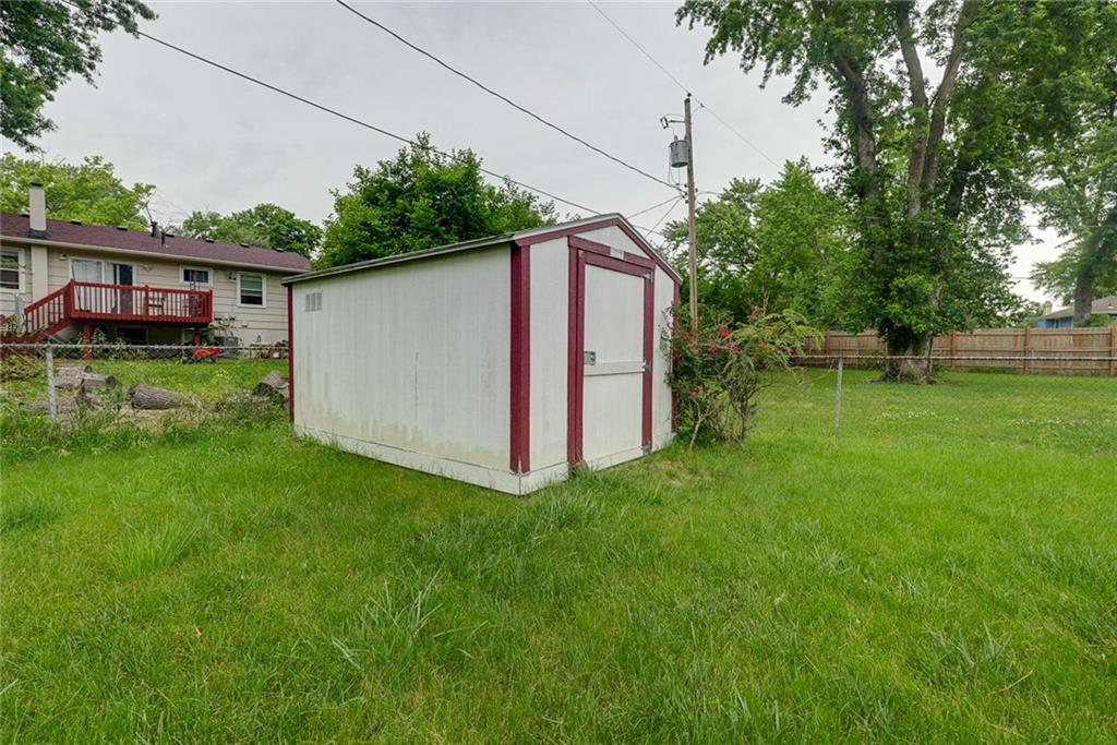 11016 Stark Avenue Property Photo 29