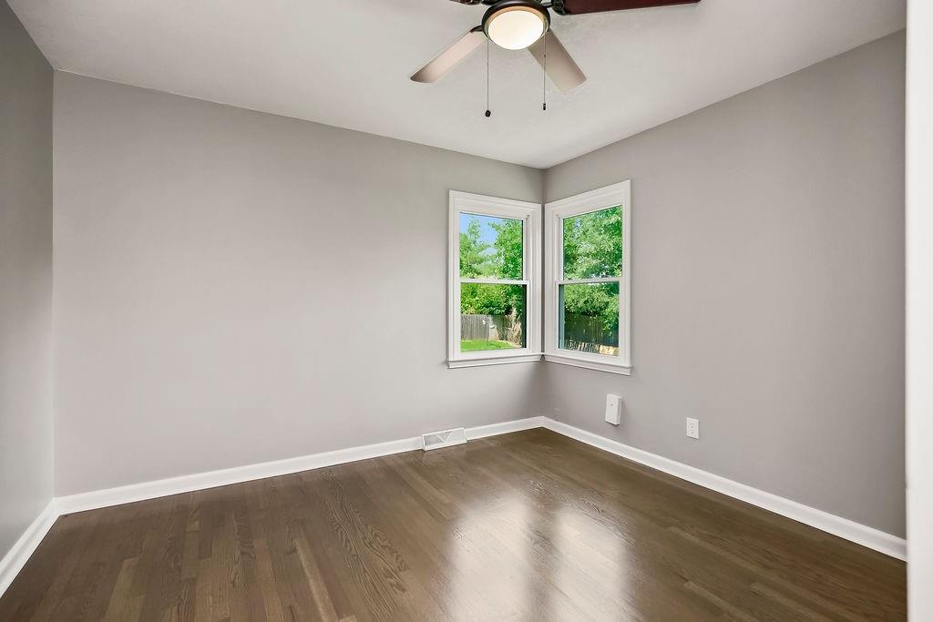4921 Briar Street Property Photo 19