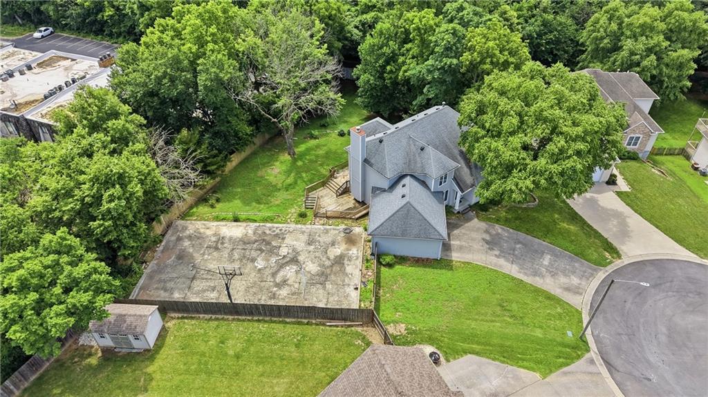 518 Edgewood Drive Property Photo 3