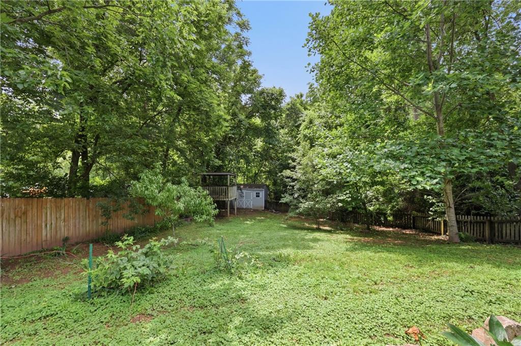 518 Edgewood Drive Property Photo 11
