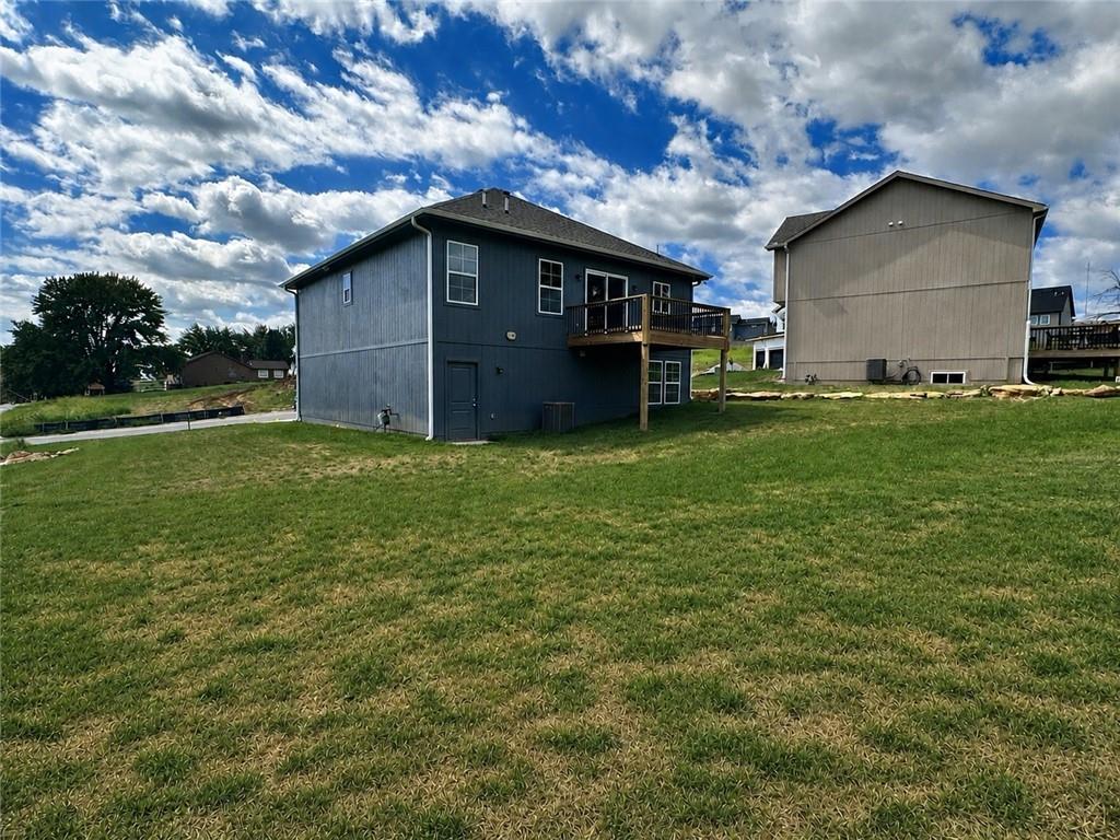 1849 S 54th Court Property Photo 3