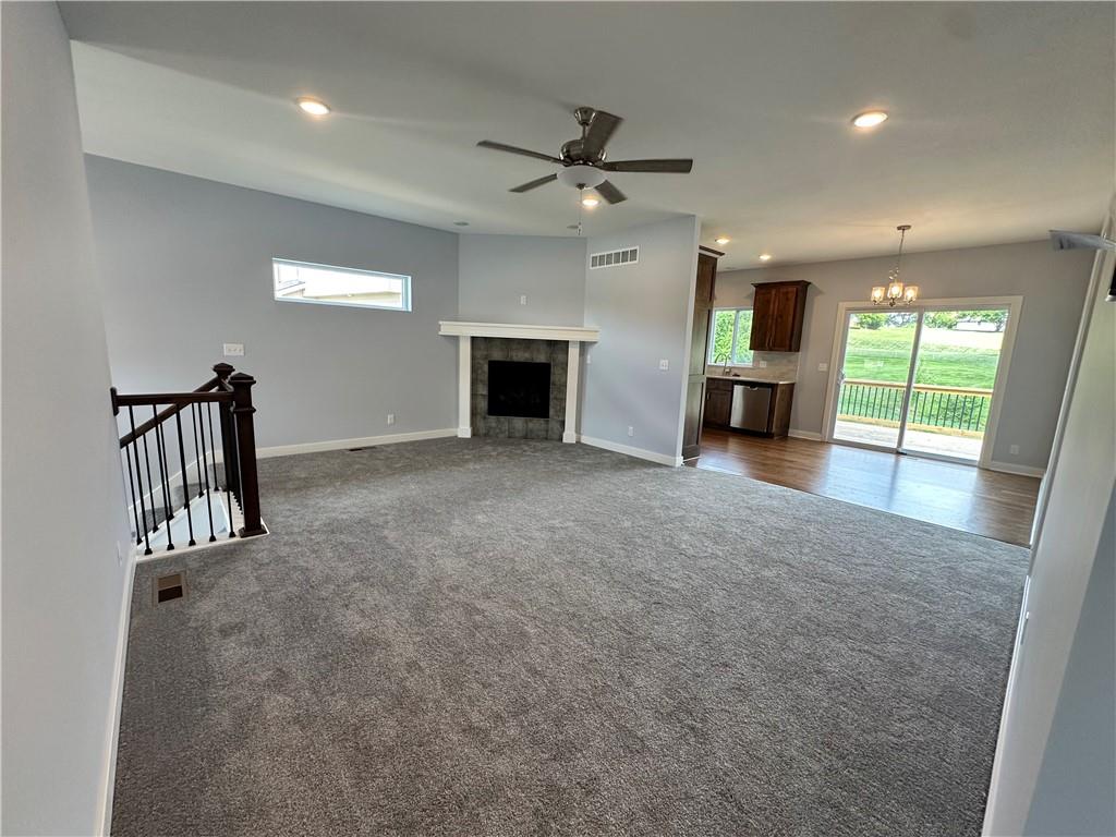 1849 S 54th Court Property Photo 4