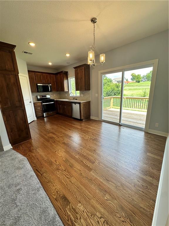 1849 S 54th Court Property Photo 6