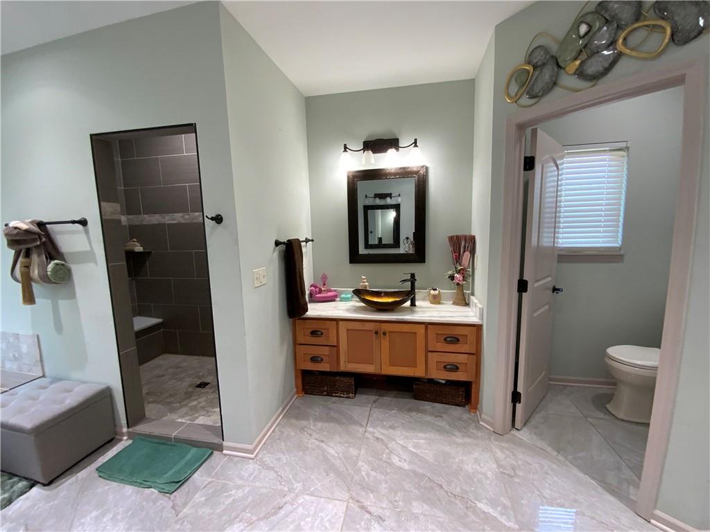 18144 Evans Road Property Photo 26