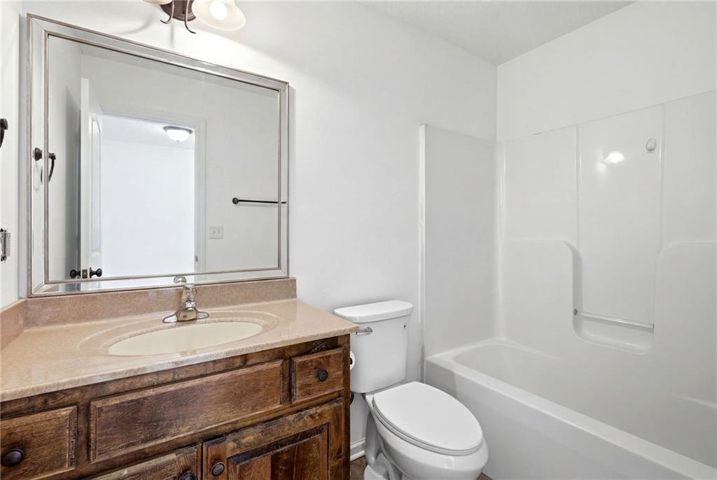 13787 Valleyview Way Property Photo 25