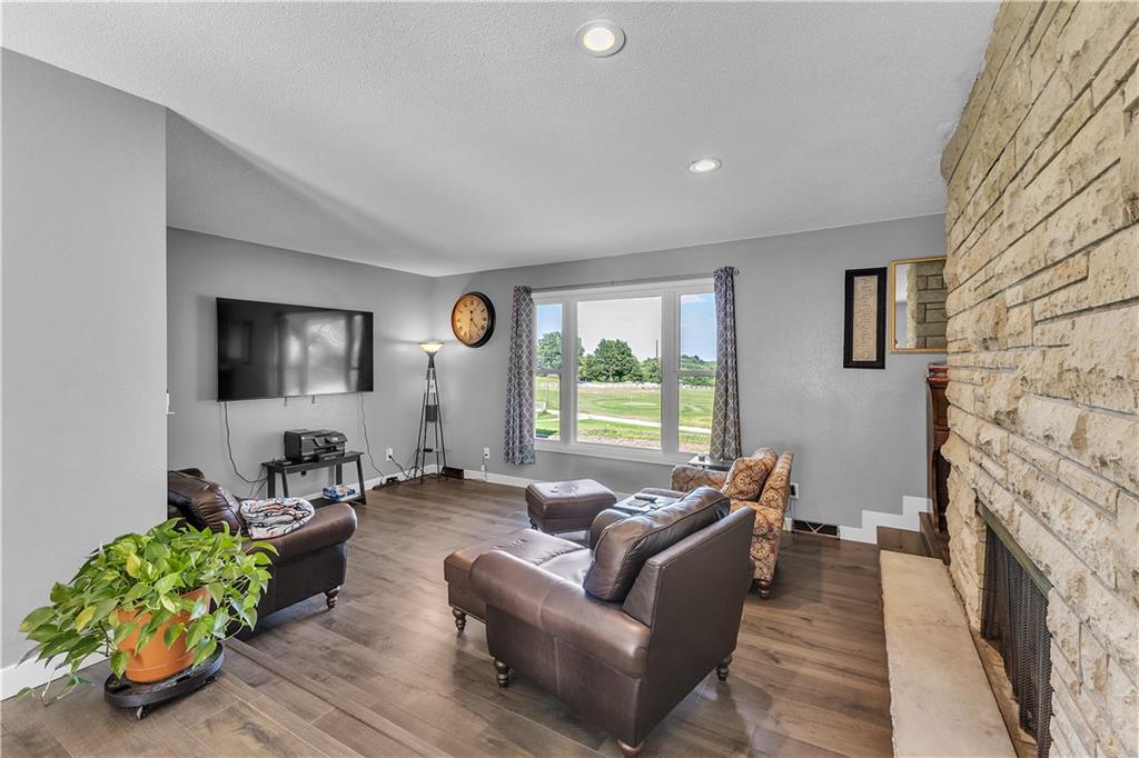 6306 Highway 169 Highway Property Photo 6