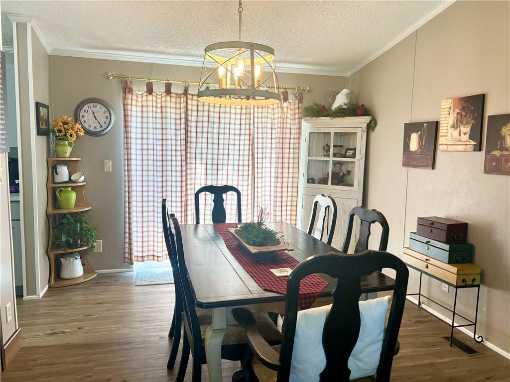 1106 Lakeshore Drive Property Photo 7