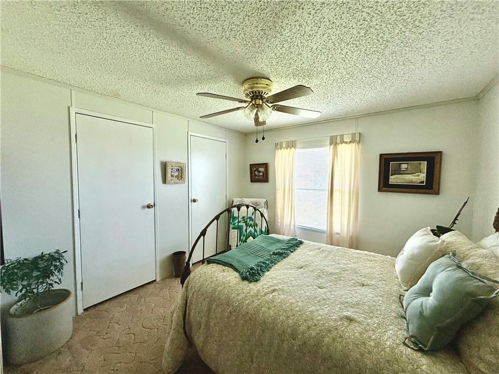1106 Lakeshore Drive Property Photo 9