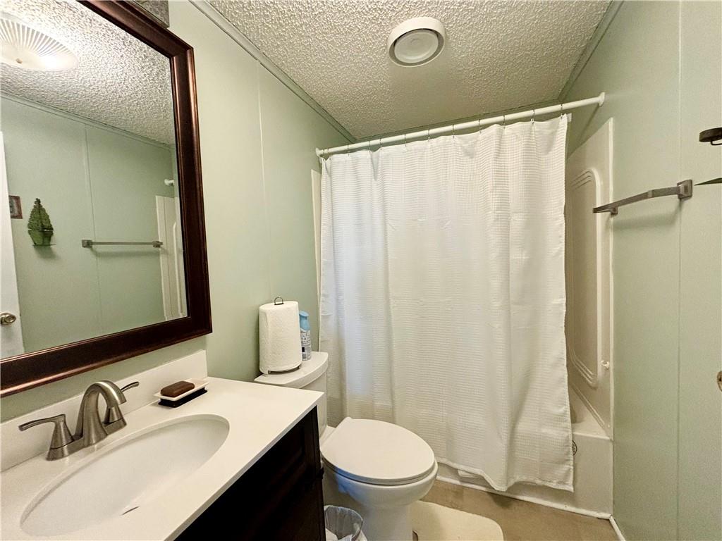 1106 Lakeshore Drive Property Photo 19
