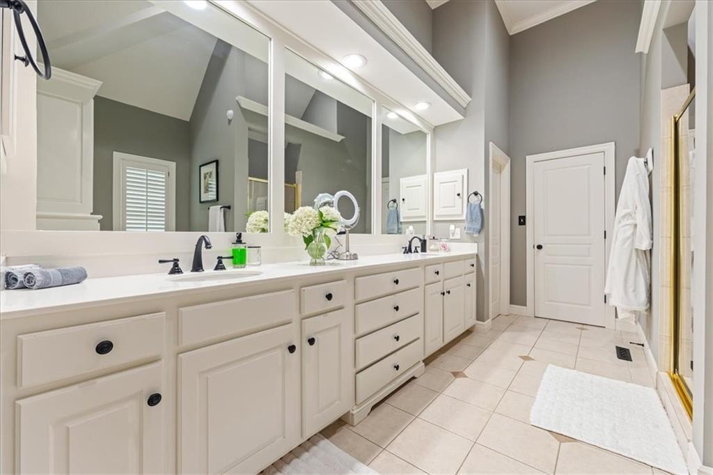 11345 Granada Court Property Photo 17