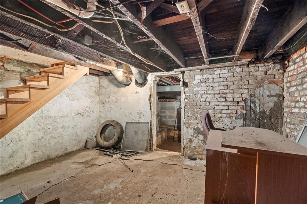 2024 Jules Street Property Photo 21