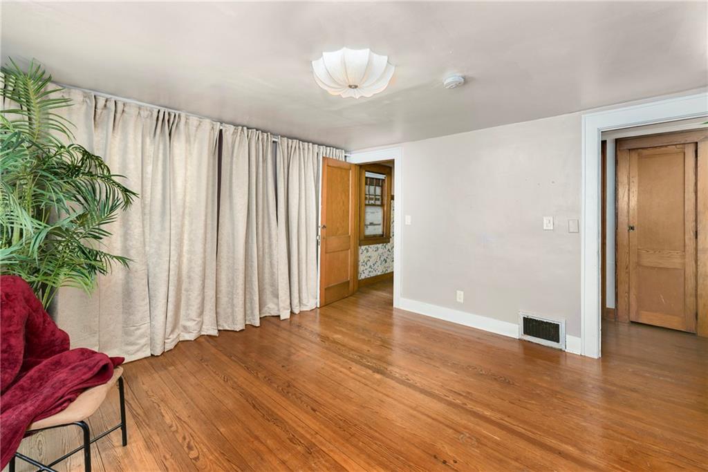 200 Sw Madison Street Property Photo 45