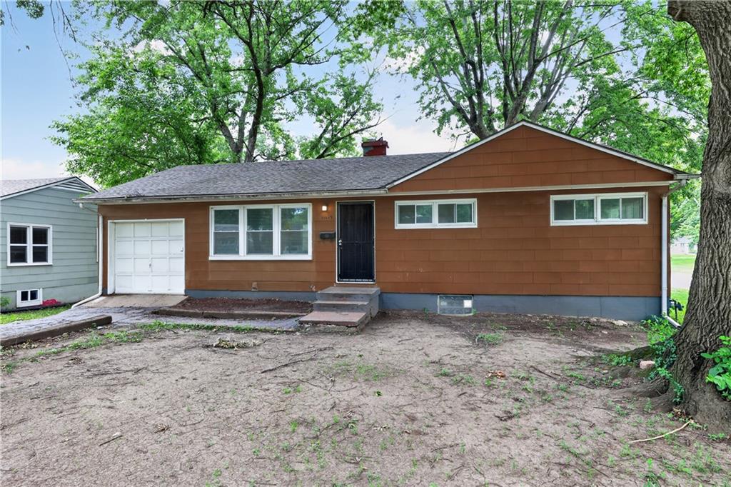 11417 SYCAMORE Terrace Property Photo 1