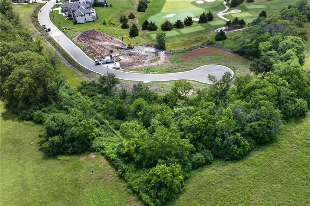 15803 Argyle Drive Property Photo 3