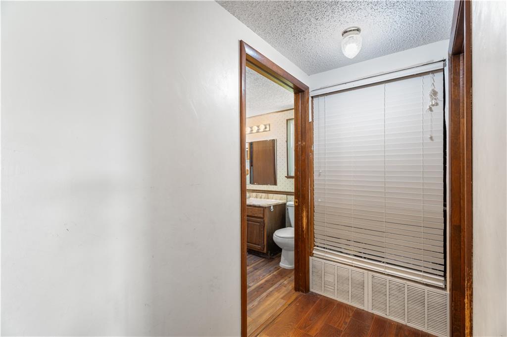 6237 Ew 3 Road Property Photo 45