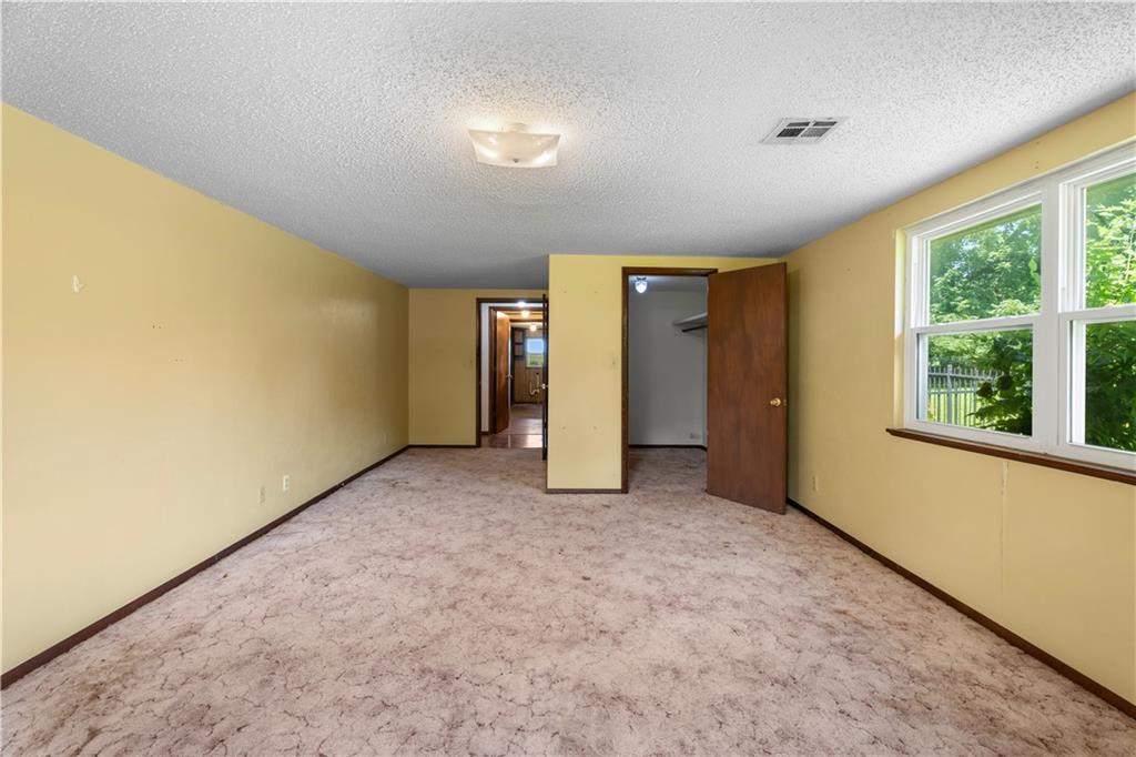 6237 Ew 3 Road Property Photo 49