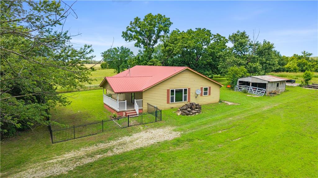 6237 Ew 3 Road Property Photo 69