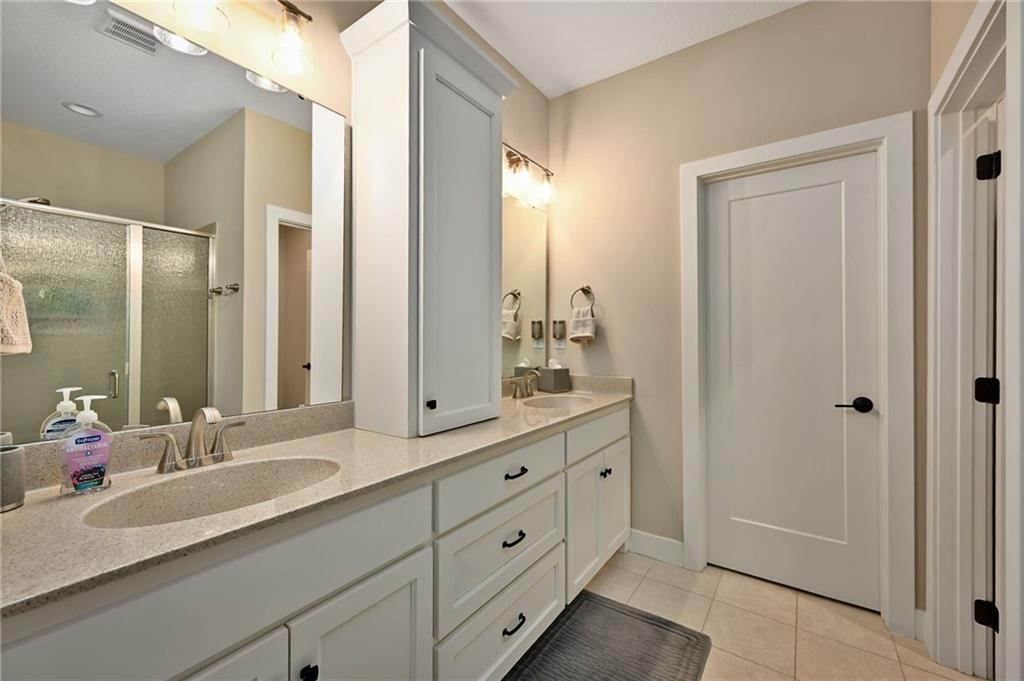 24969 W 94th Place Property Photo 19
