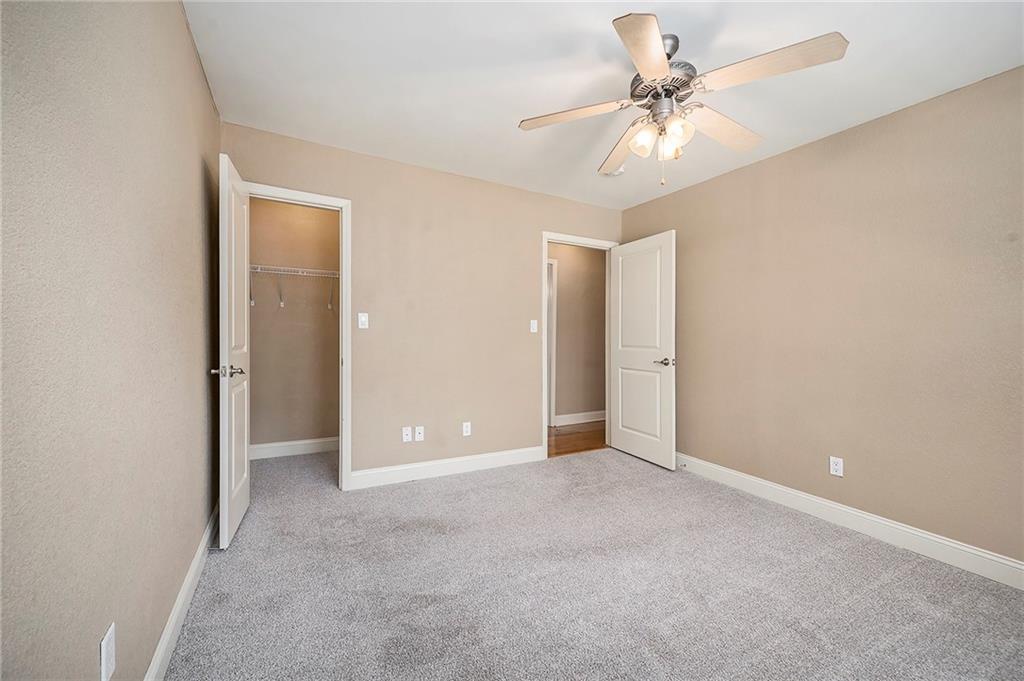 1104 W 46th Street Property Photo 11