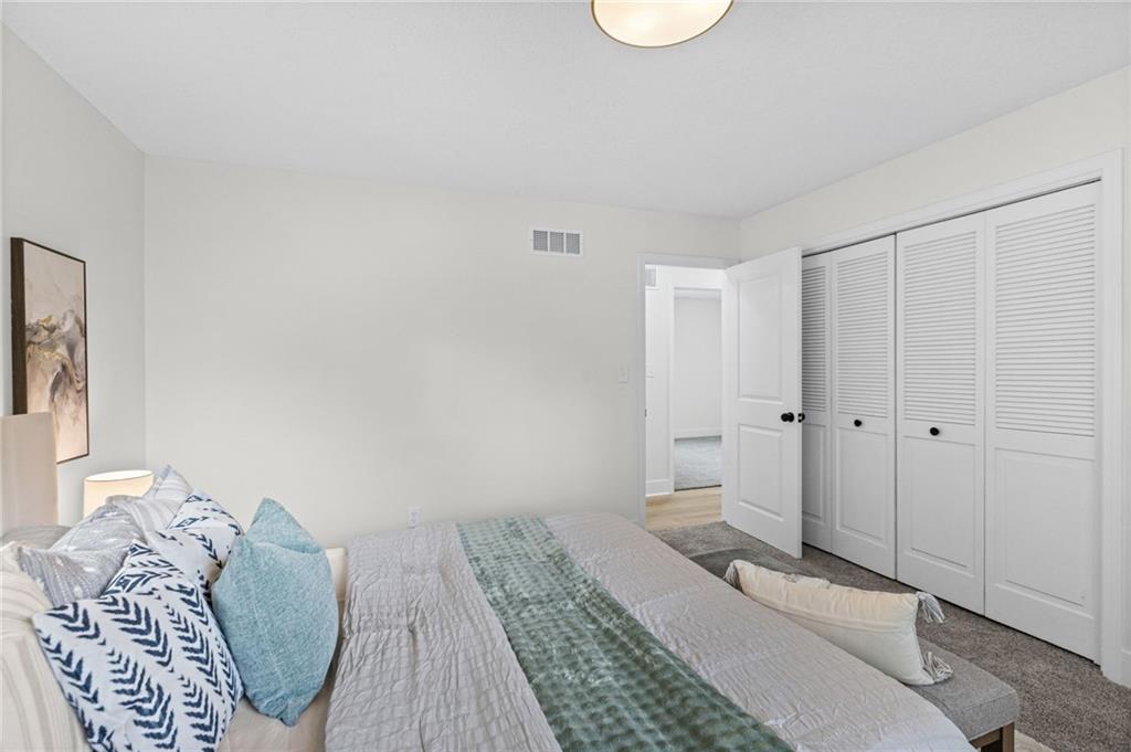 2400 N 73rd Place Property Photo 18