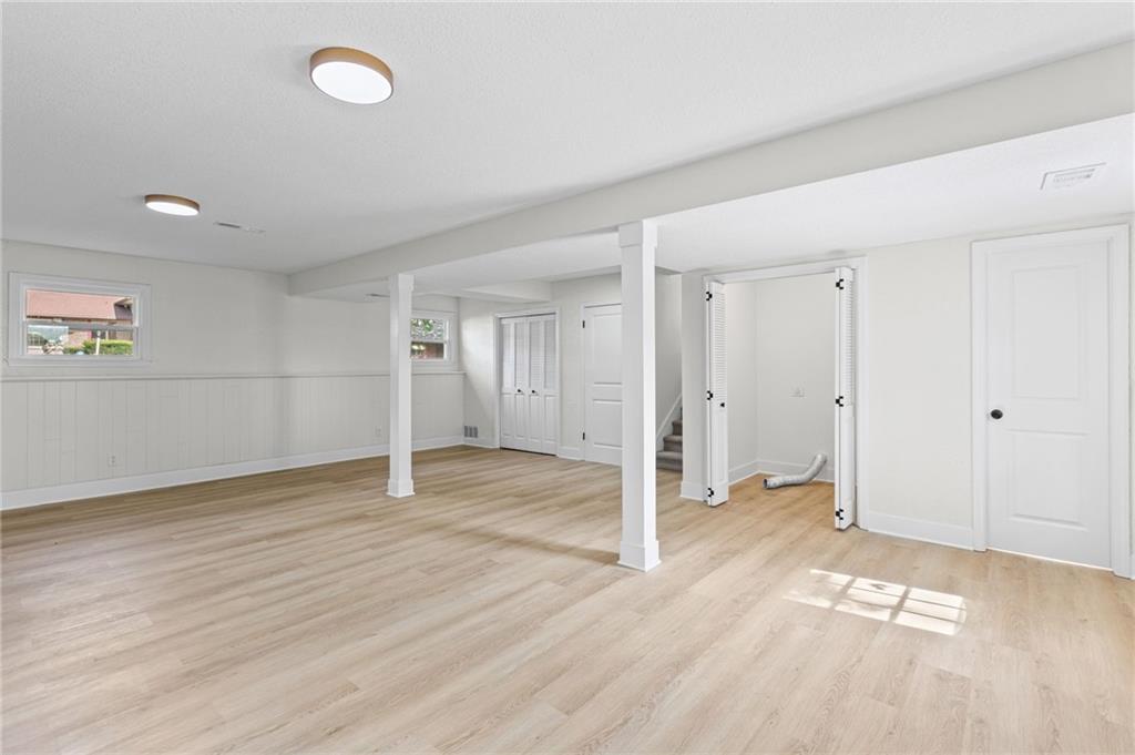 2400 N 73rd Place Property Photo 26