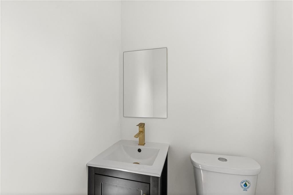 2400 N 73rd Place Property Photo 28