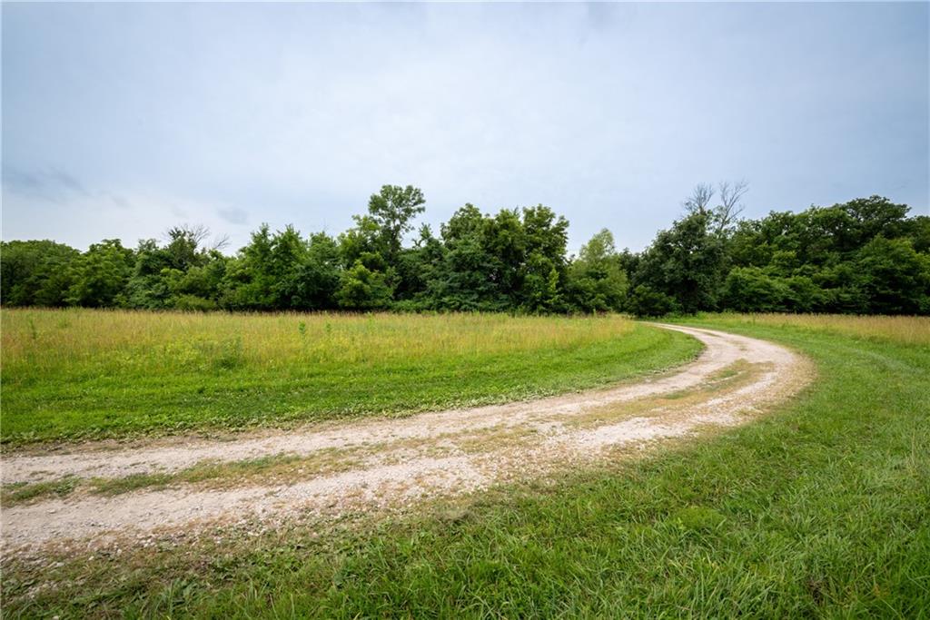 34664 Spring Valley Road Property Photo 9