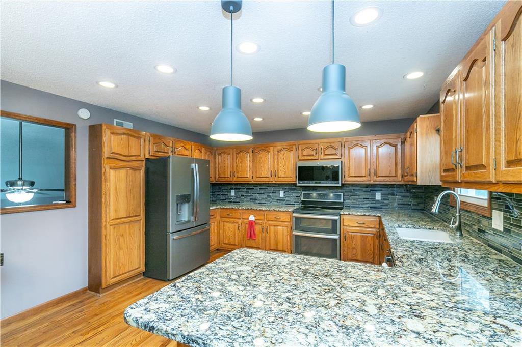 22215 Parallel Road Property Photo 48
