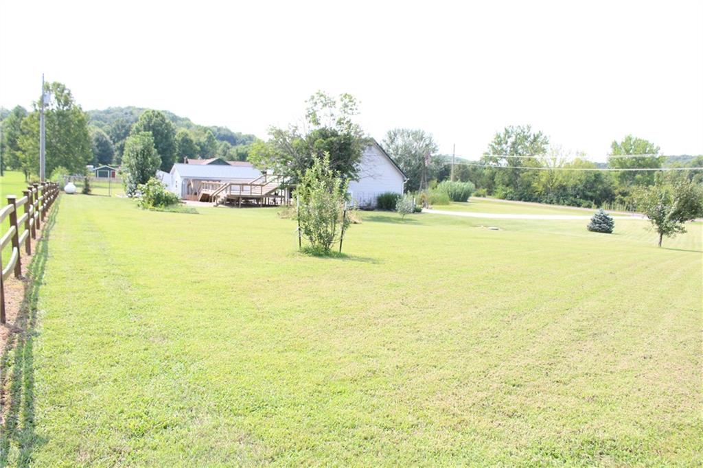 22215 Parallel Road Property Photo 76