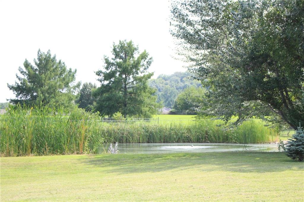 22215 Parallel Road Property Photo 82